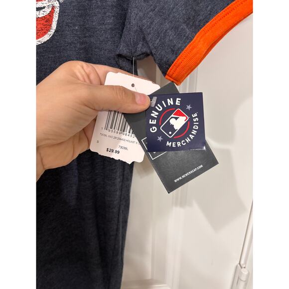 Houston Astro’s 2021 New Era Women’s T-Shirt            Size Small - Picture 5 of 7